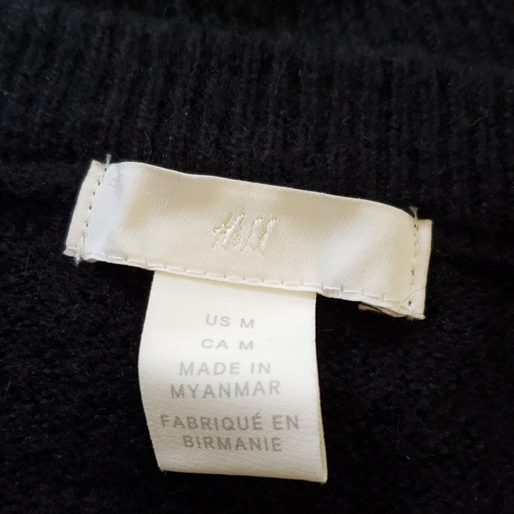 H&M Festive Rhinestone Button Sweater - image 6